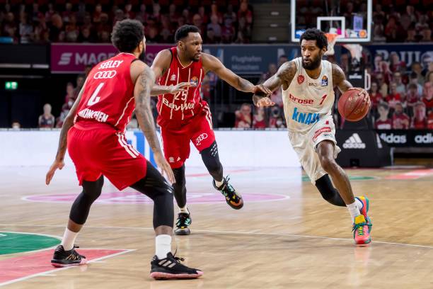 他能够在一 他能够在一