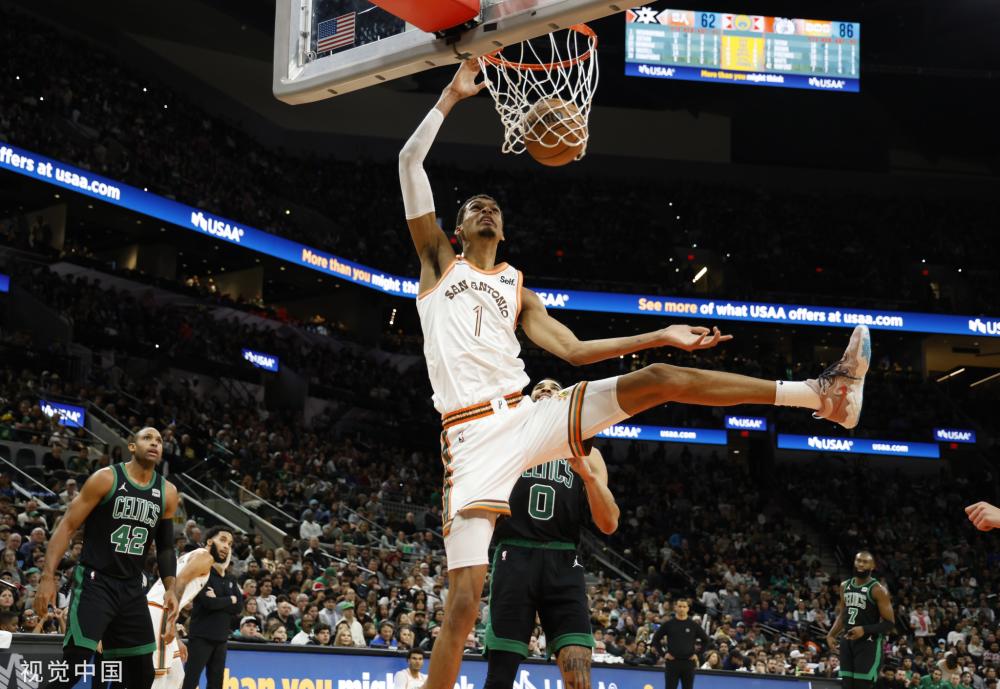 过去湖人更 过去湖人更